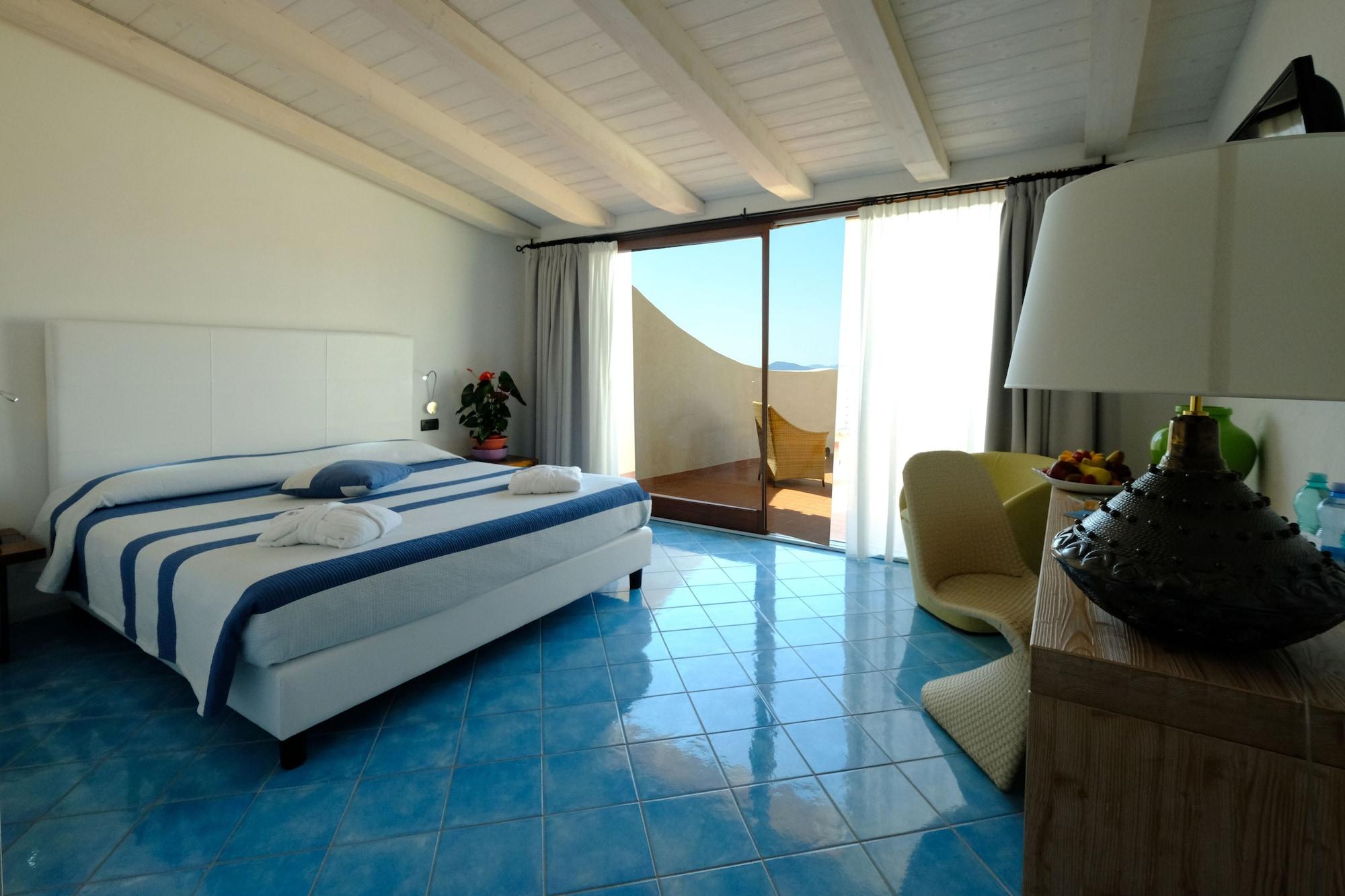 Baia Caddinas Clubresidence Golfo Aranci Esterno foto