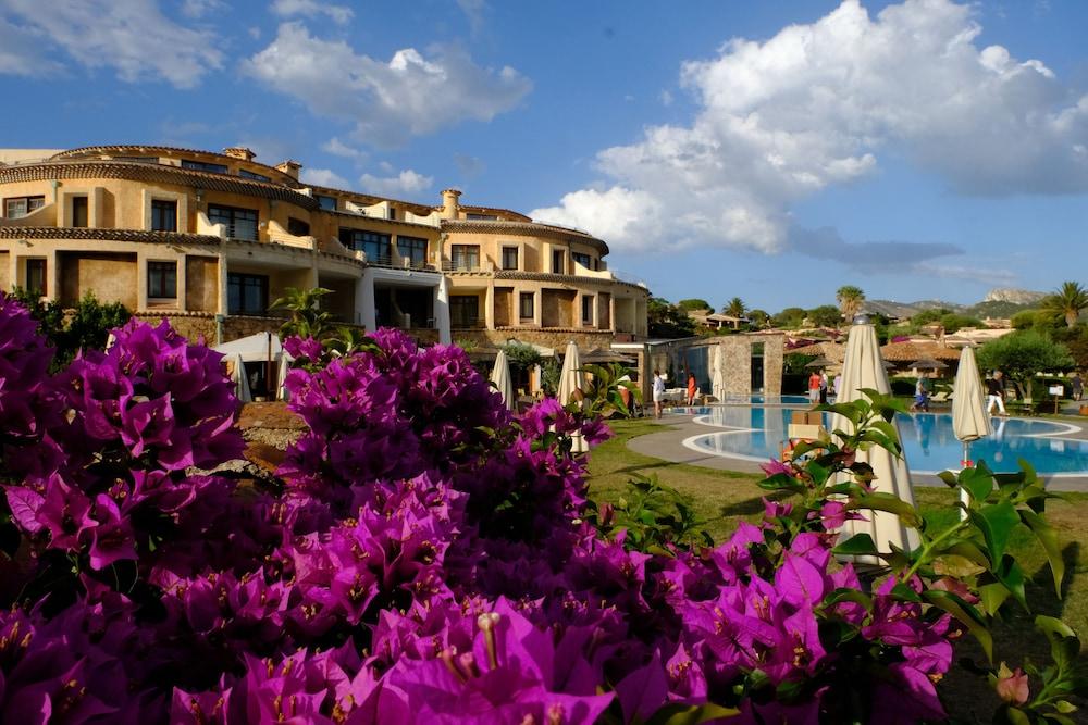 Baia Caddinas Clubresidence Golfo Aranci Esterno foto