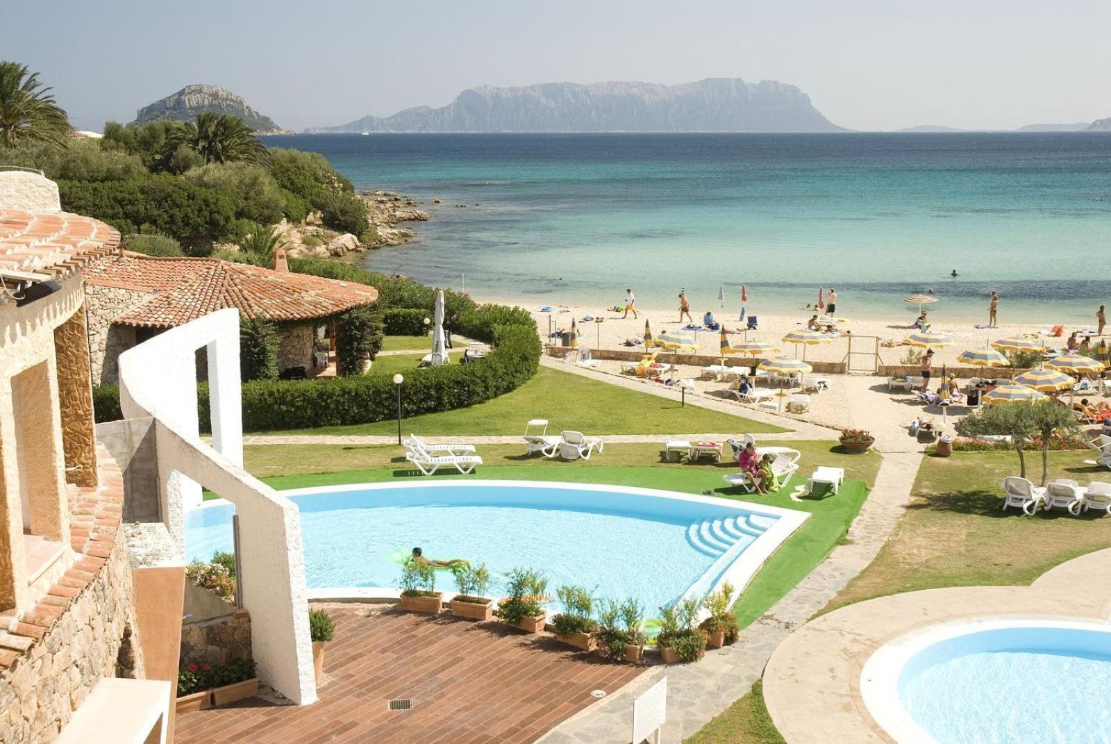 Baia Caddinas Clubresidence Golfo Aranci Esterno foto