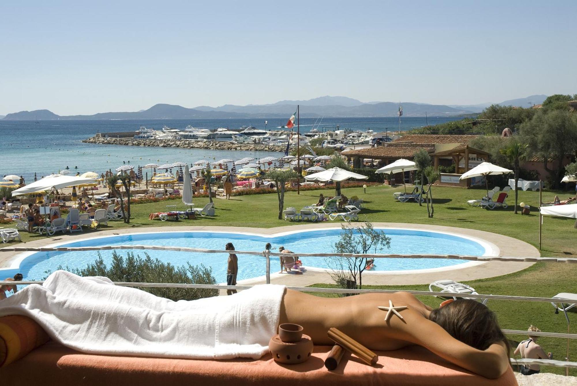 Baia Caddinas Clubresidence Golfo Aranci Esterno foto
