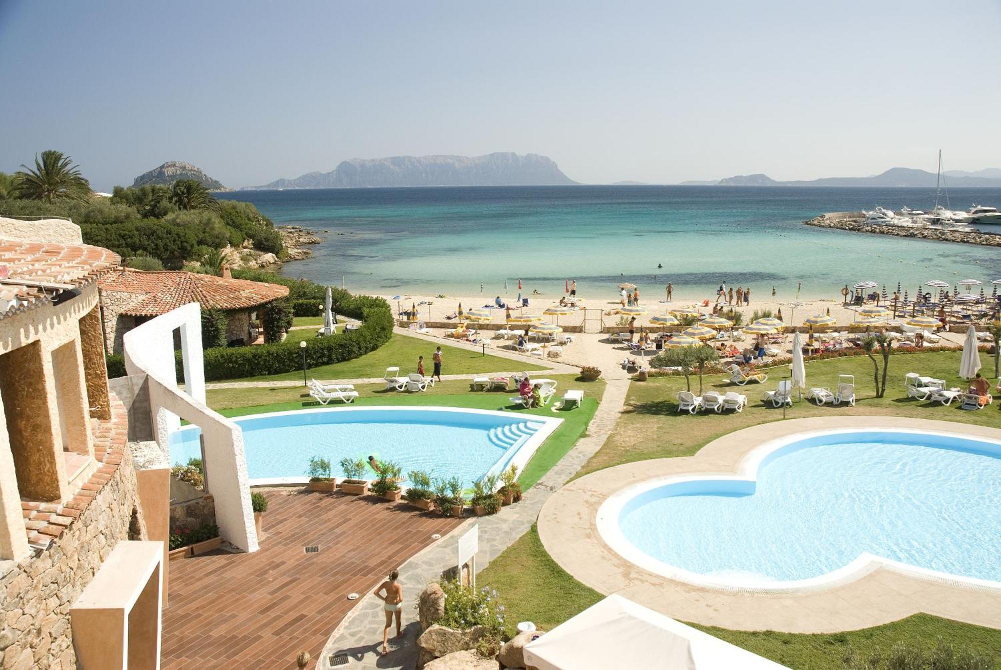 Baia Caddinas Clubresidence Golfo Aranci Esterno foto