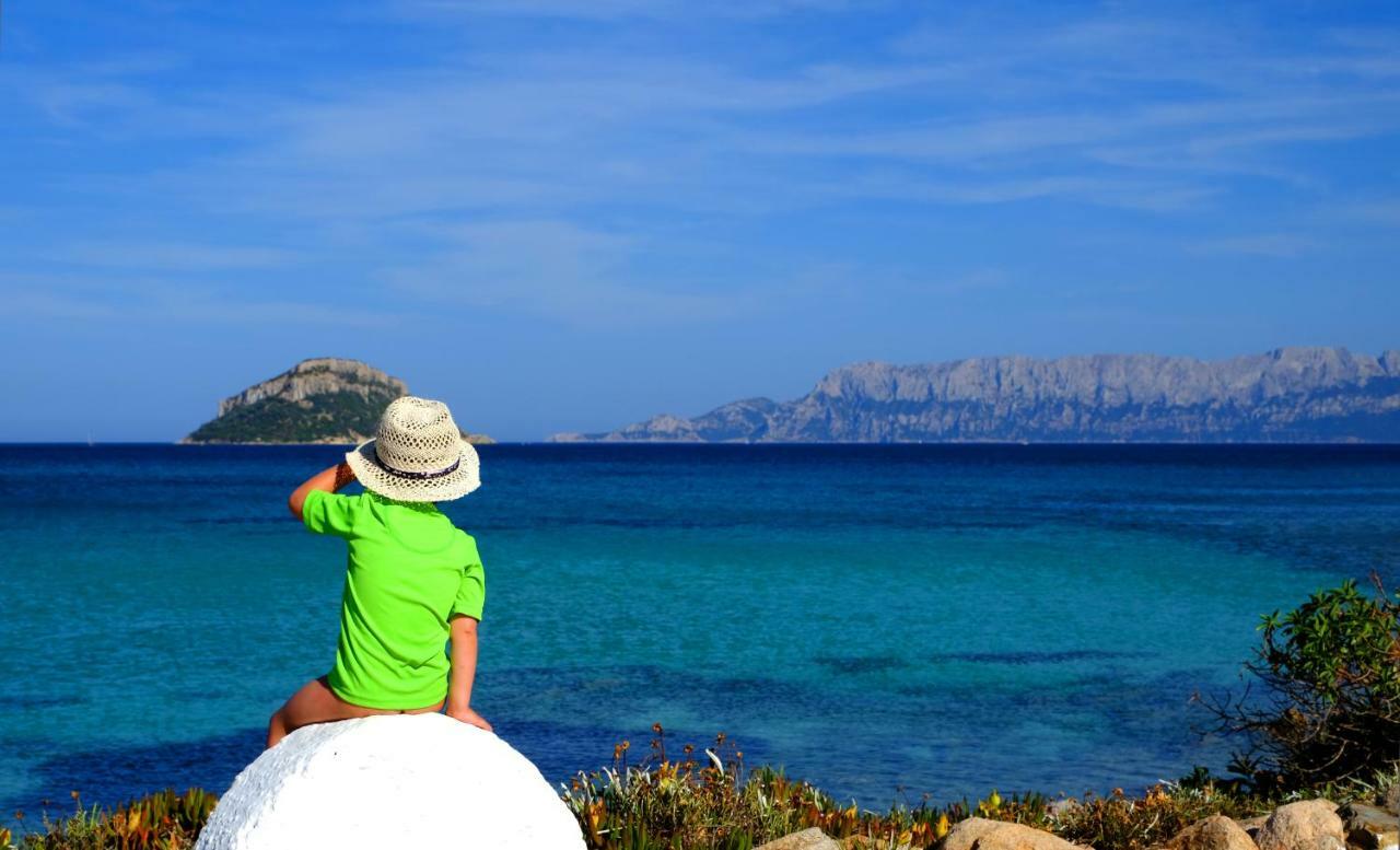 Baia Caddinas Clubresidence Golfo Aranci Esterno foto