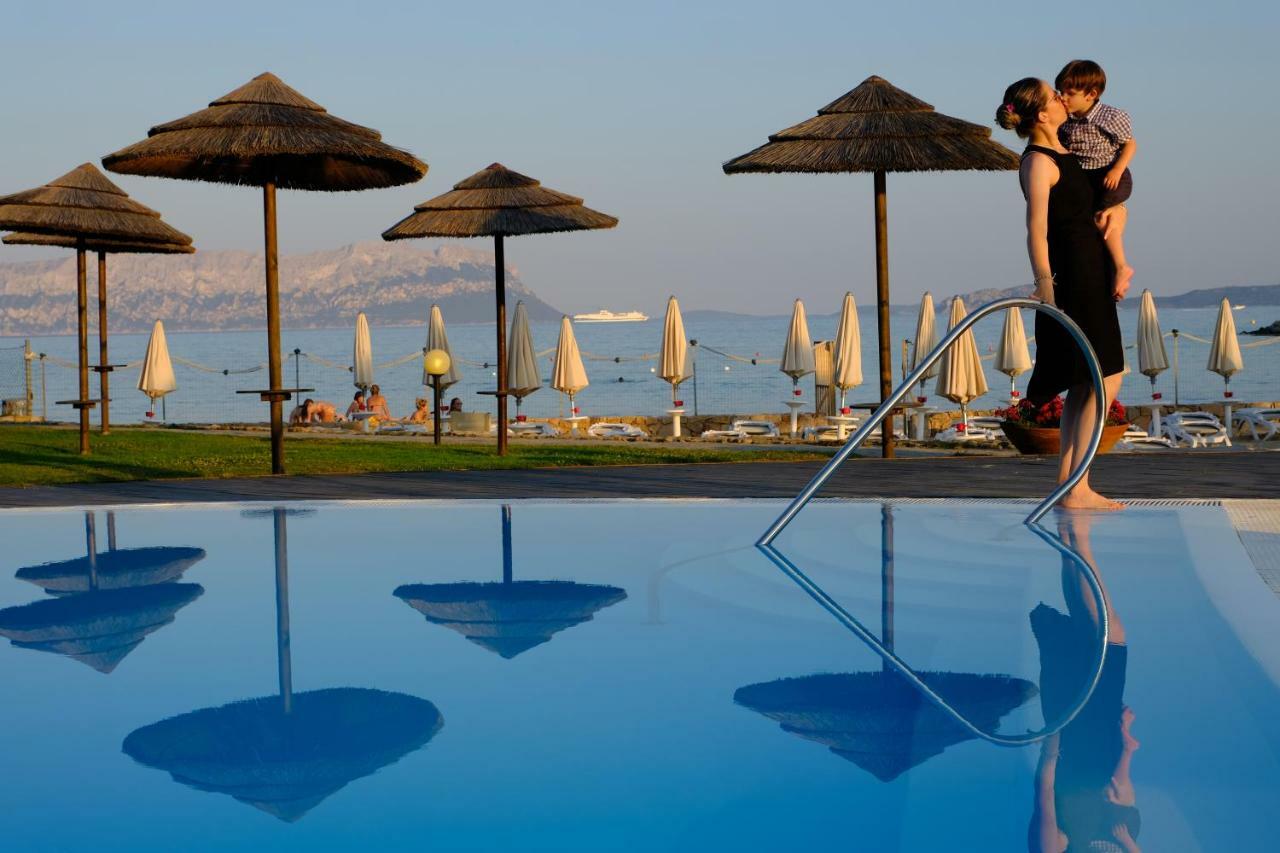 Baia Caddinas Clubresidence Golfo Aranci Esterno foto