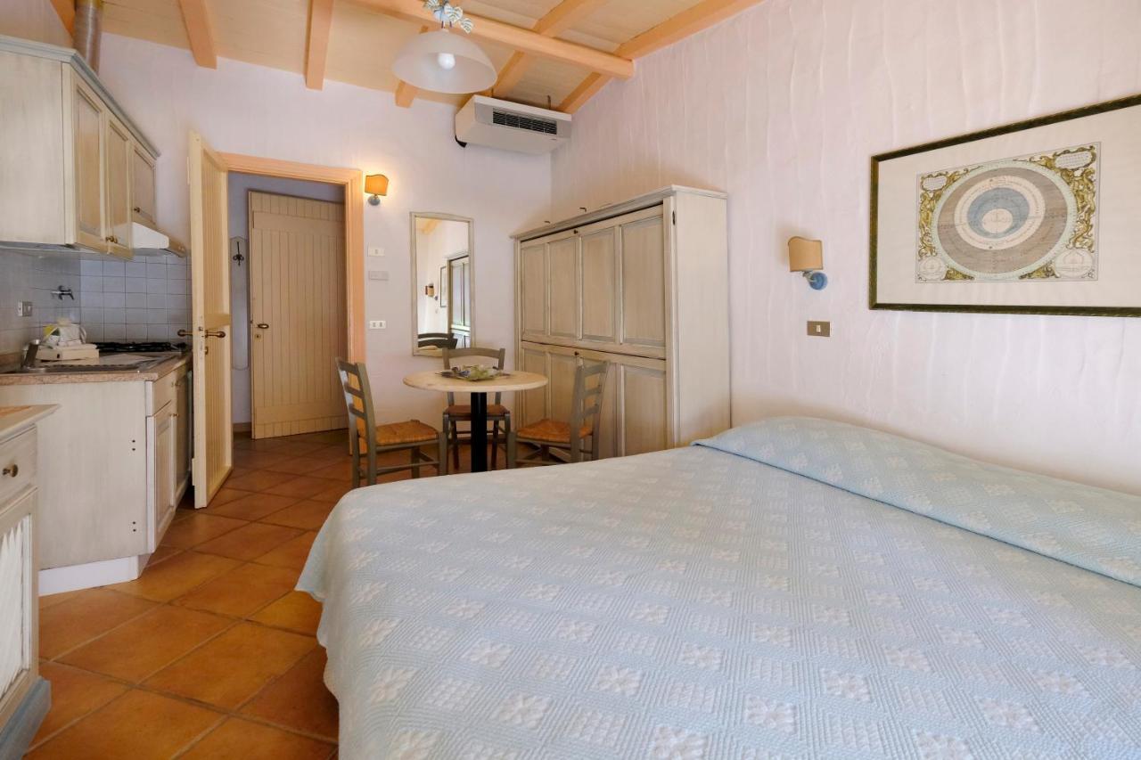Baia Caddinas Clubresidence Golfo Aranci Esterno foto
